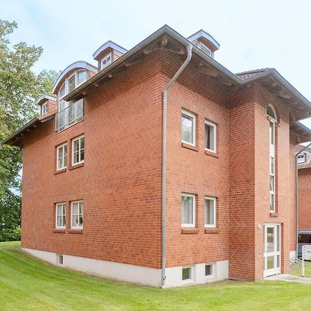 Ferienwohnung Ostseebutt Mit Terrasse Im Kaiserhof 2 Келленхузен Экстерьер фото